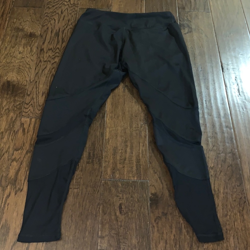 Black leggings